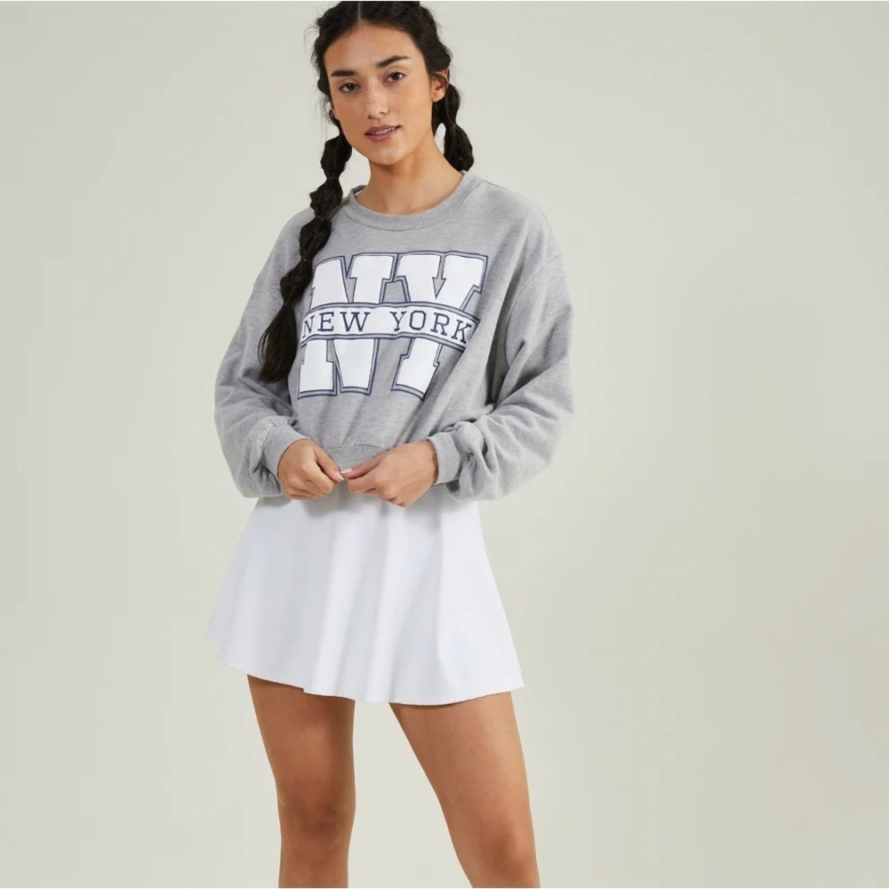 new with tags altard state New York cropped graphic pullover